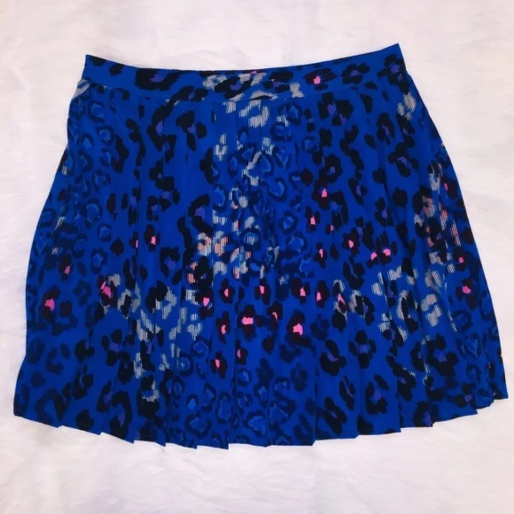 Lily White Skirt Short Mini Pleated Blue Black NWT - Picture 4 of 4